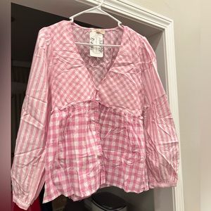 Entro baby pink checkered blouse from Faded Floral Boutique